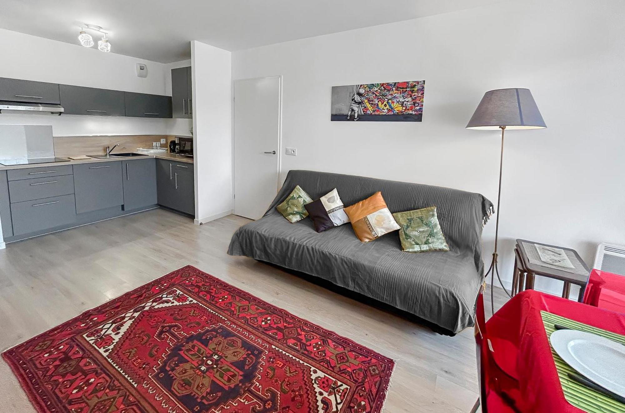 Appartement Balcon Prive & Deco Elegante
